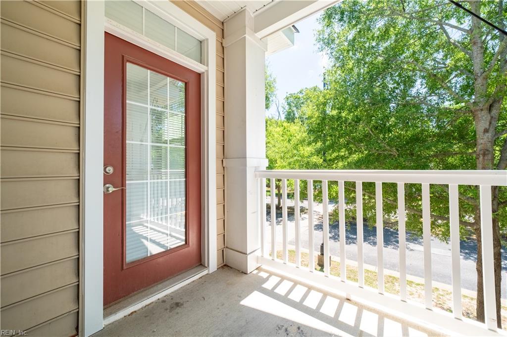 704 River Rock Way Property Photo 31
