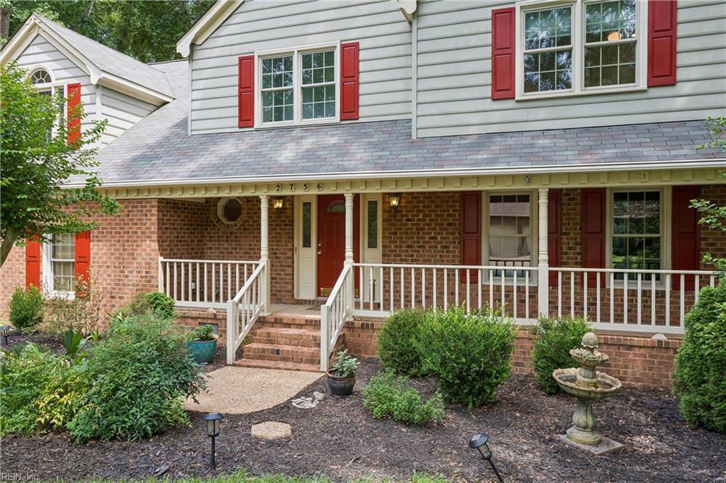 2756 Linden Ln Property Photo 4
