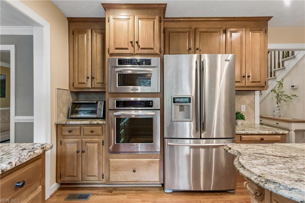 2756 Linden Ln Property Photo 14