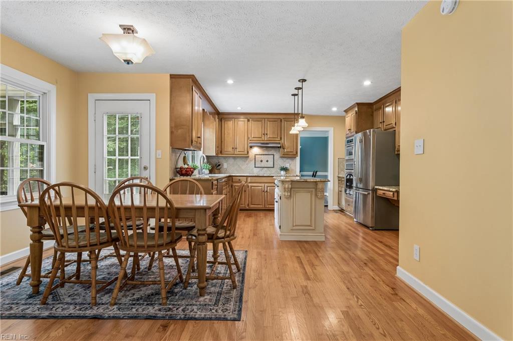 2756 Linden Ln Property Photo 17