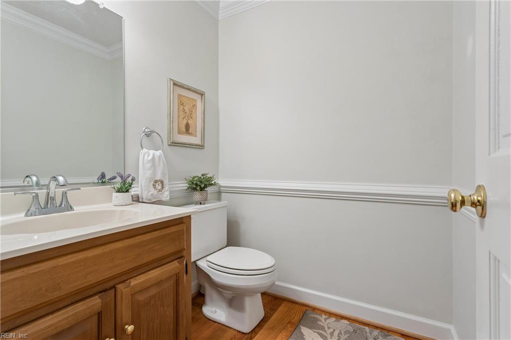 2756 Linden Ln Property Photo 18