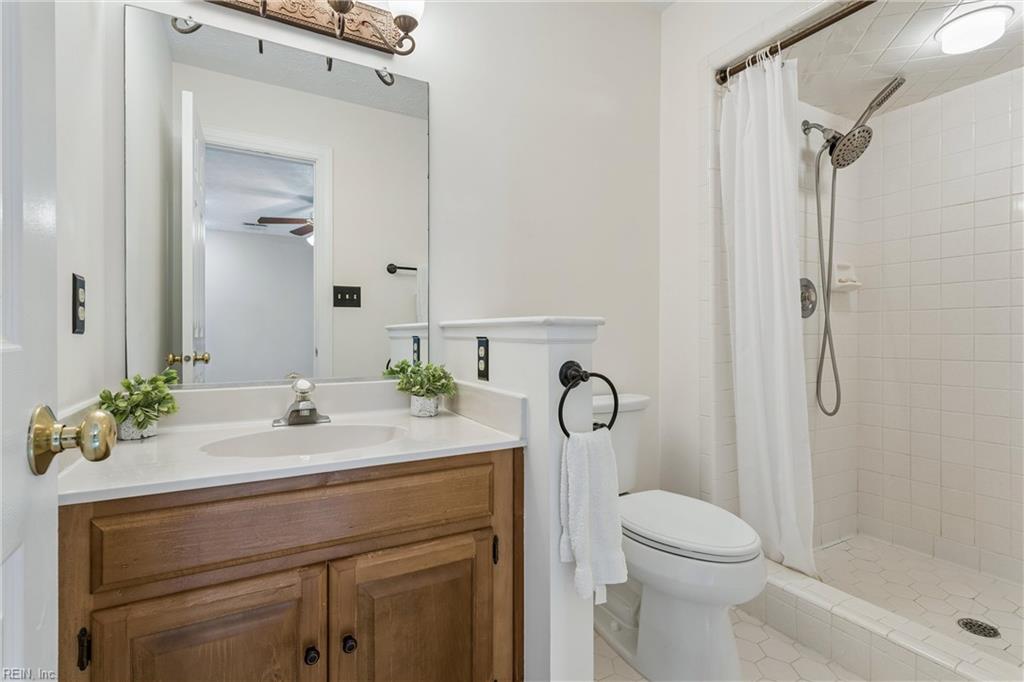 2756 Linden Ln Property Photo 36