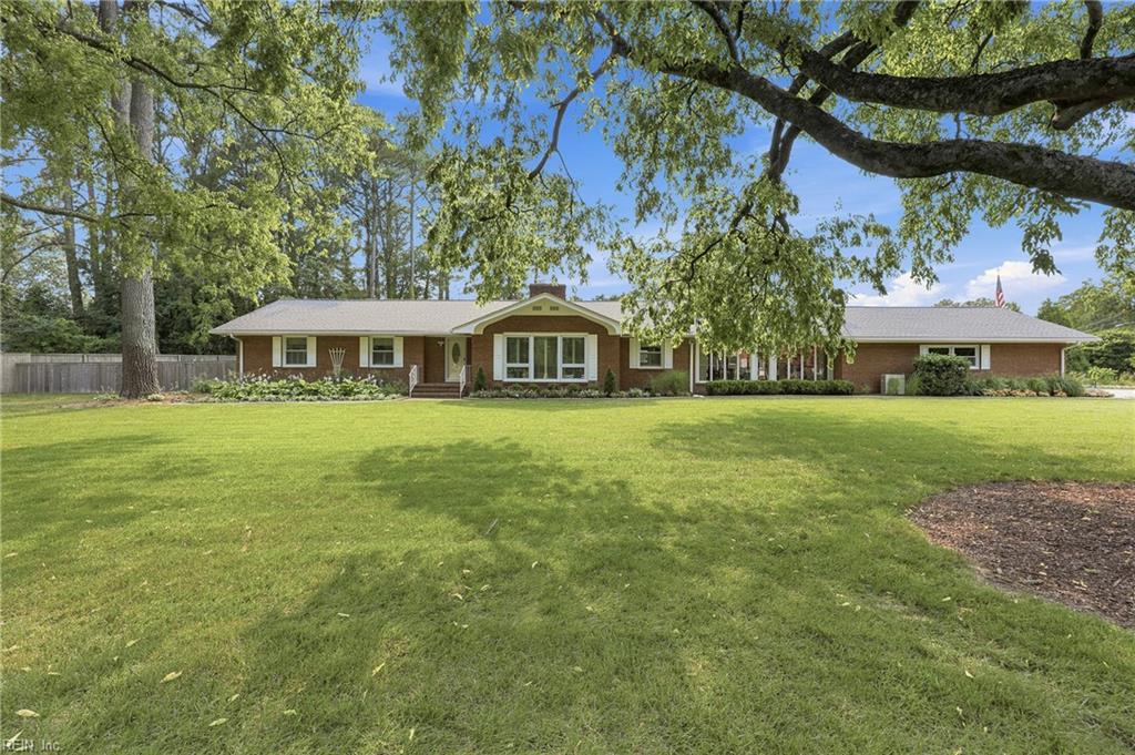 4201 Hermitage Rd Property Photo 2