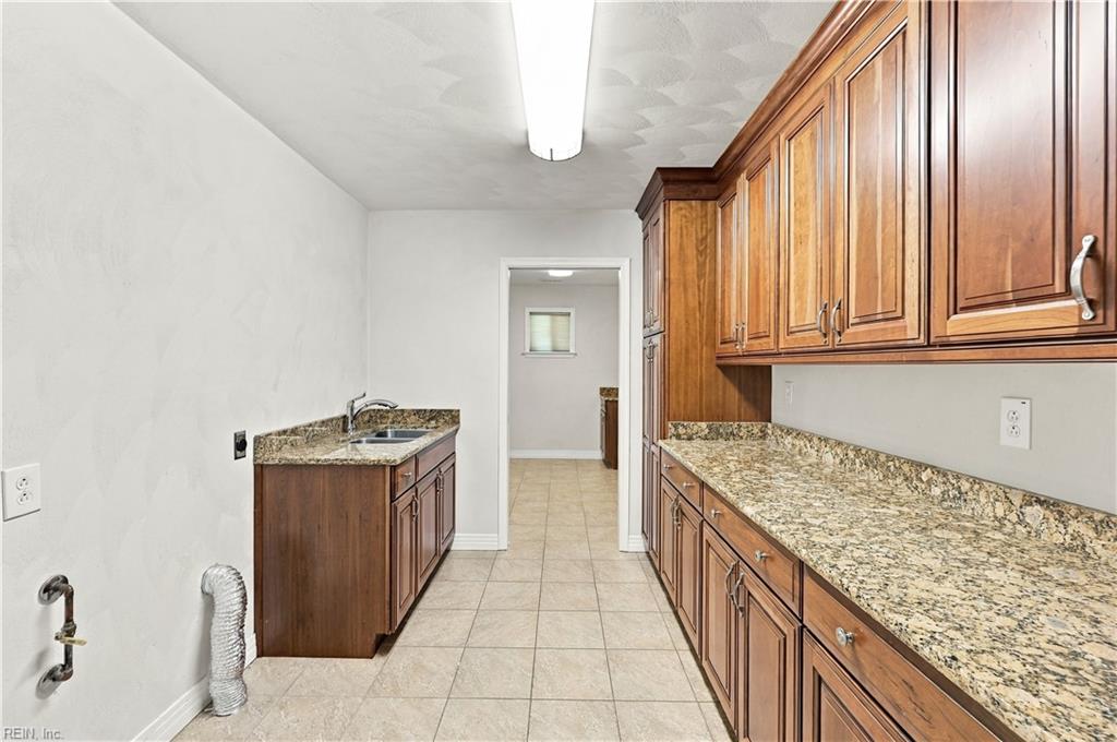 4201 Hermitage Rd Property Photo 43