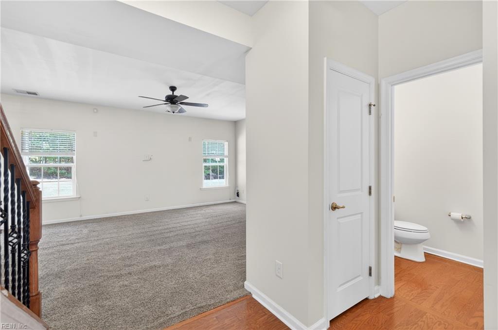10843 White Dogwood Dr Property Photo 8