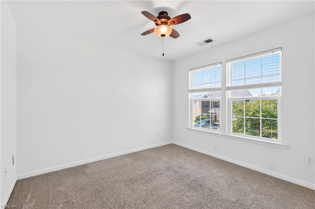10843 White Dogwood Dr Property Photo 28