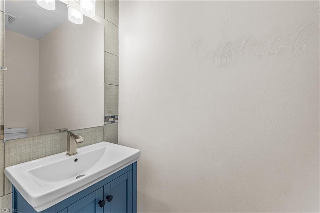 1416 Martin Ave Property Photo 12