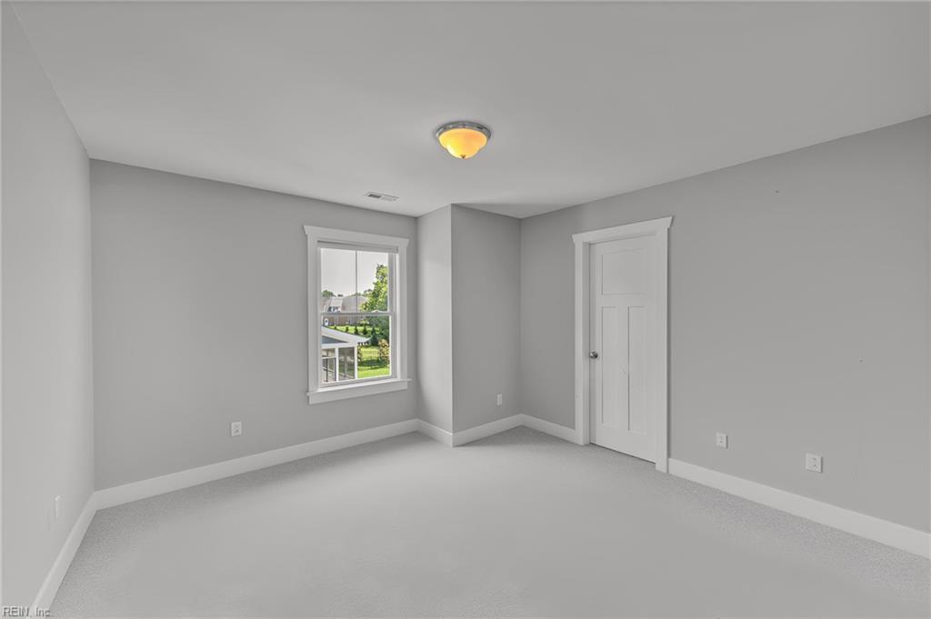 116 Colonial Way Property Photo 30