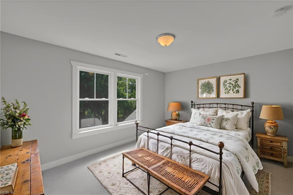 116 Colonial Way Property Photo 32