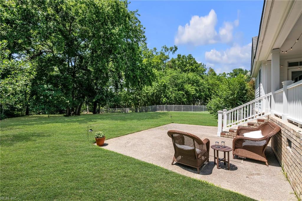 116 Colonial Way Property Photo 38