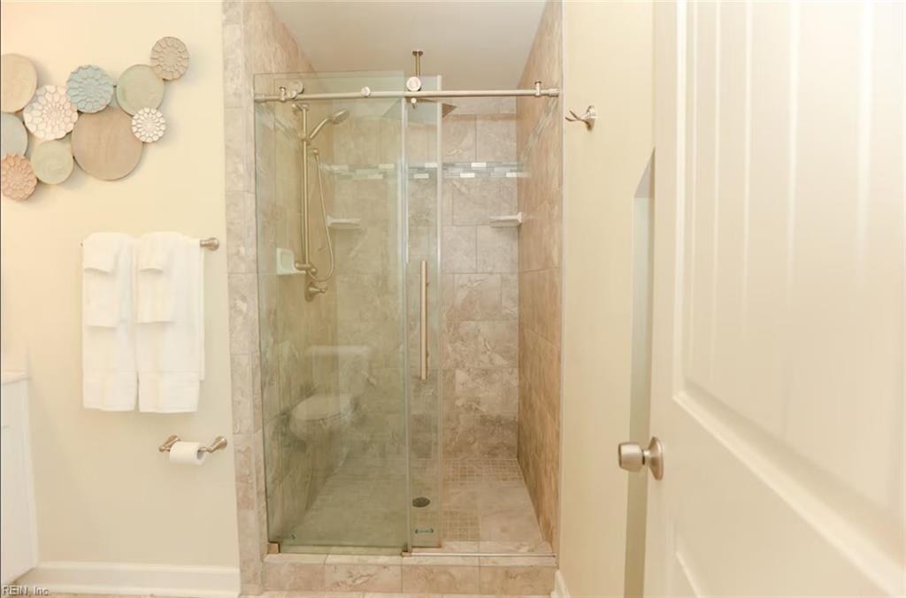 413 22nd St Property Photo 18