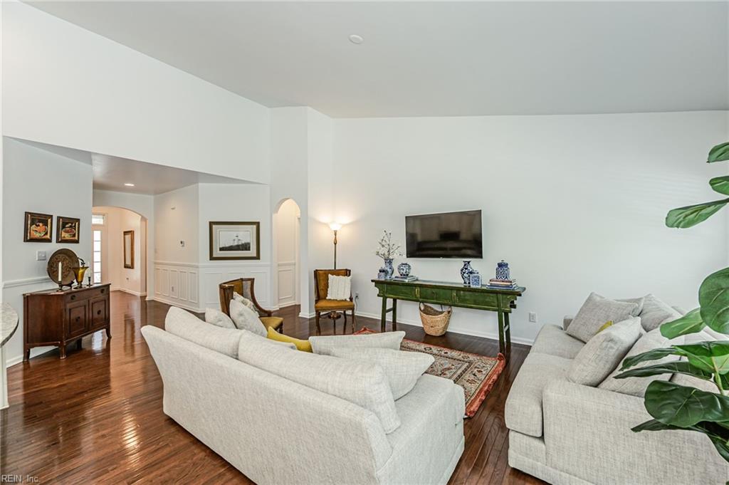 7435 Wicks Rd Property Photo 10