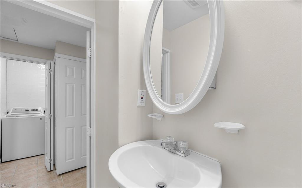 2741 Sandpiper Rd Property Photo 16