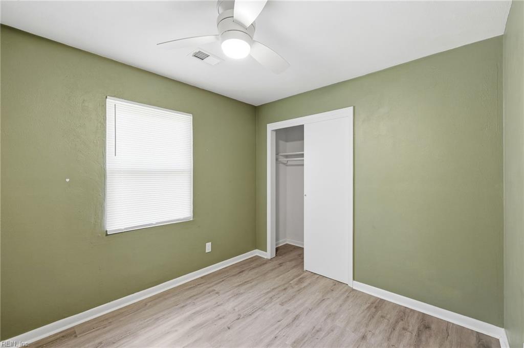 2301 Rush St Property Photo 17
