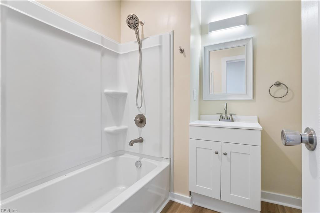 2511 Roanoke Ave Property Photo 30