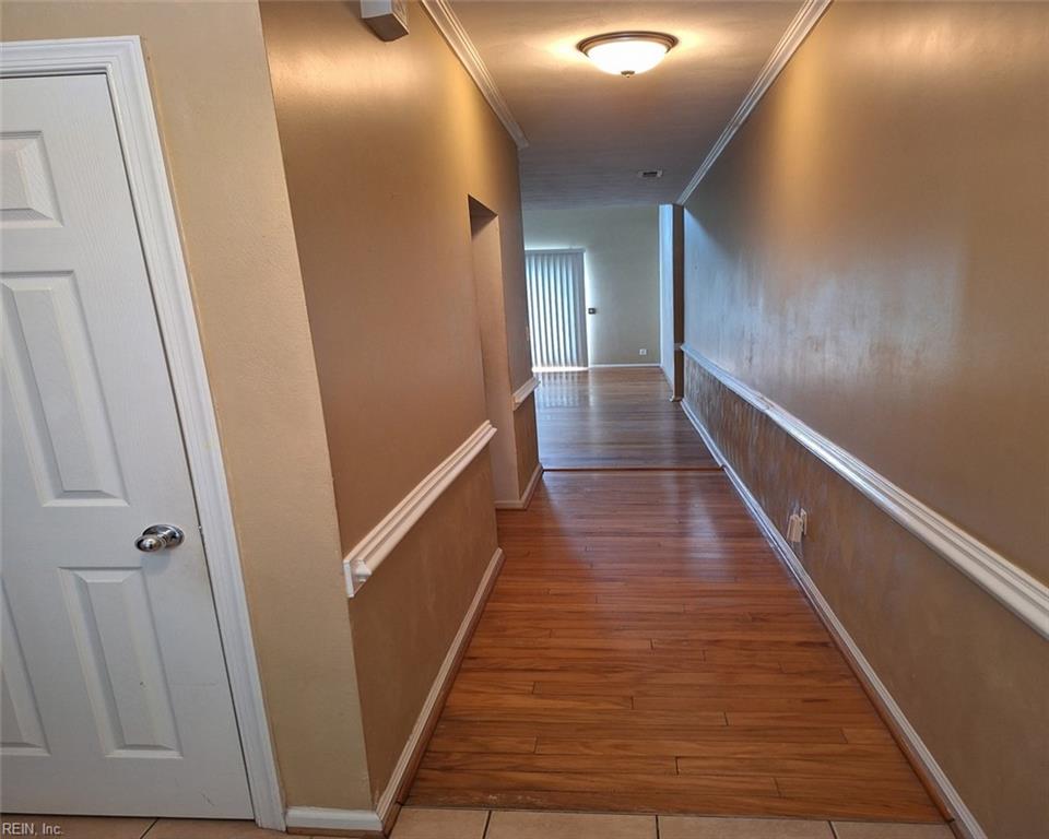 1005 Christiana Cir Property Photo 4