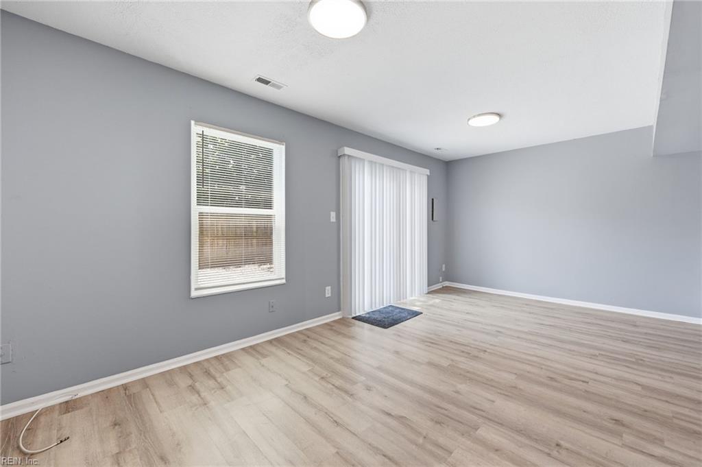 6020 Edgelake Dr Property Photo 11