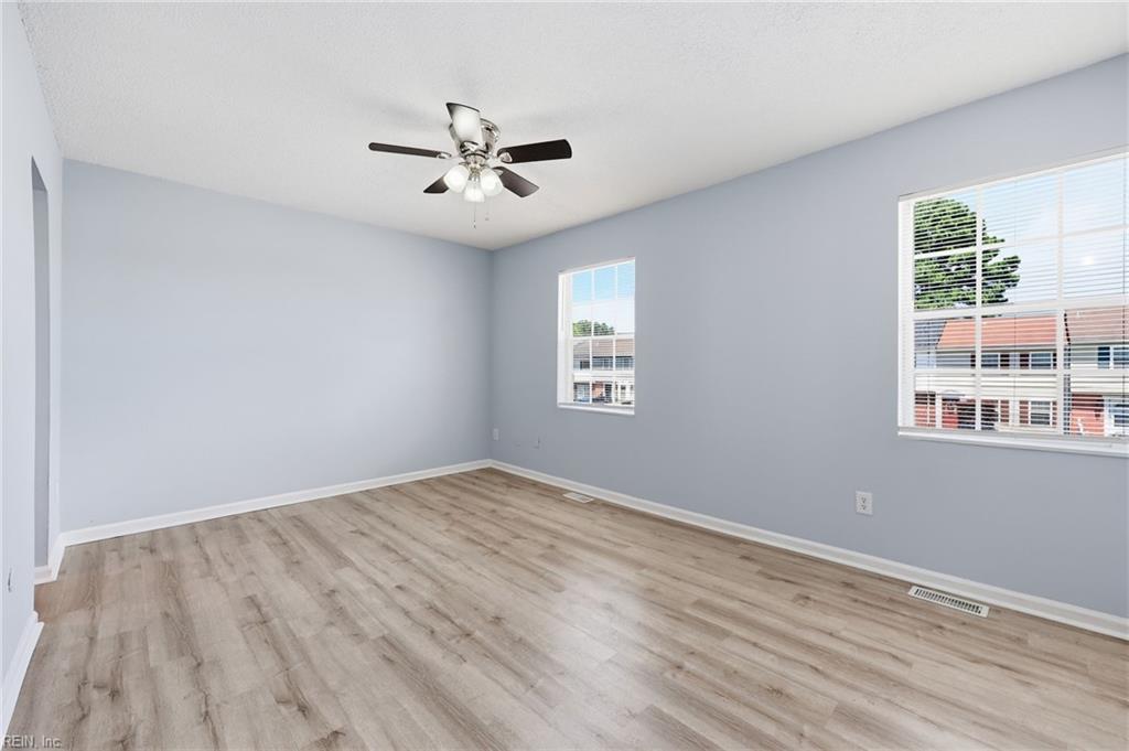 6020 Edgelake Dr Property Photo 14