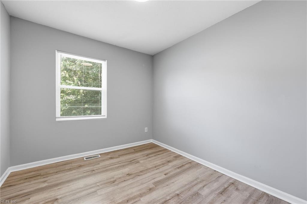 6020 Edgelake Dr Property Photo 16