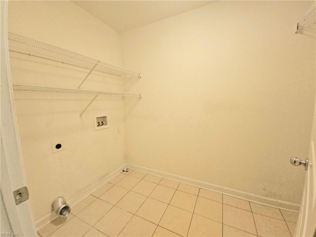 806 Falls Creek Dr Property Photo 43