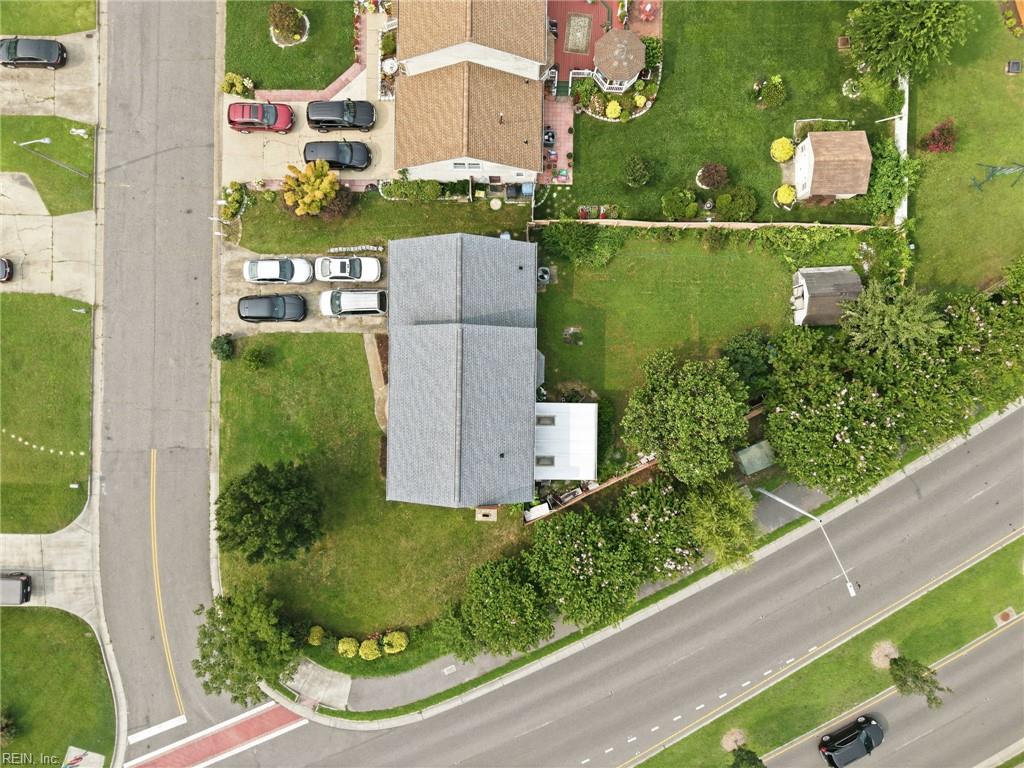 1701 Chilhowie Cir Property Photo 40