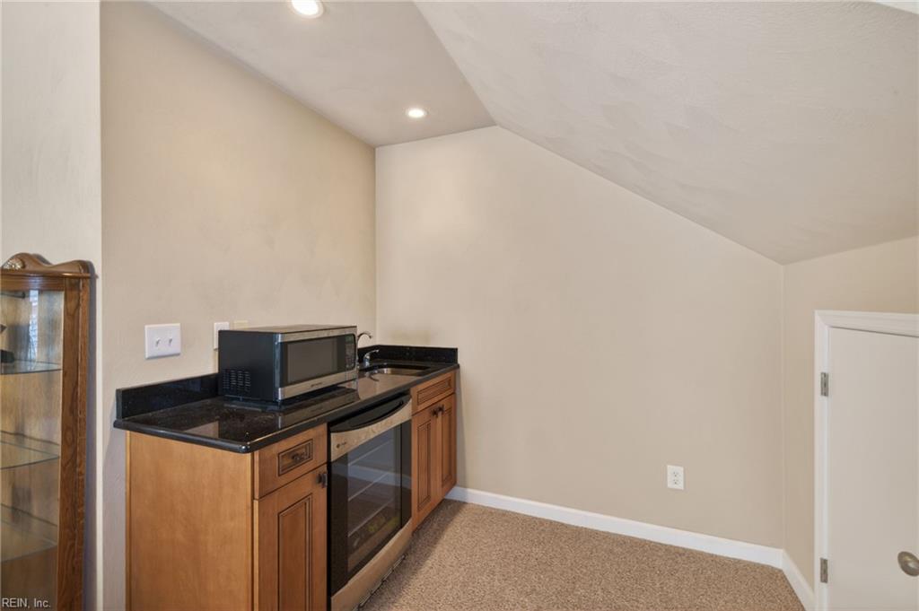 1228 Rosebud Ln Property Photo 30