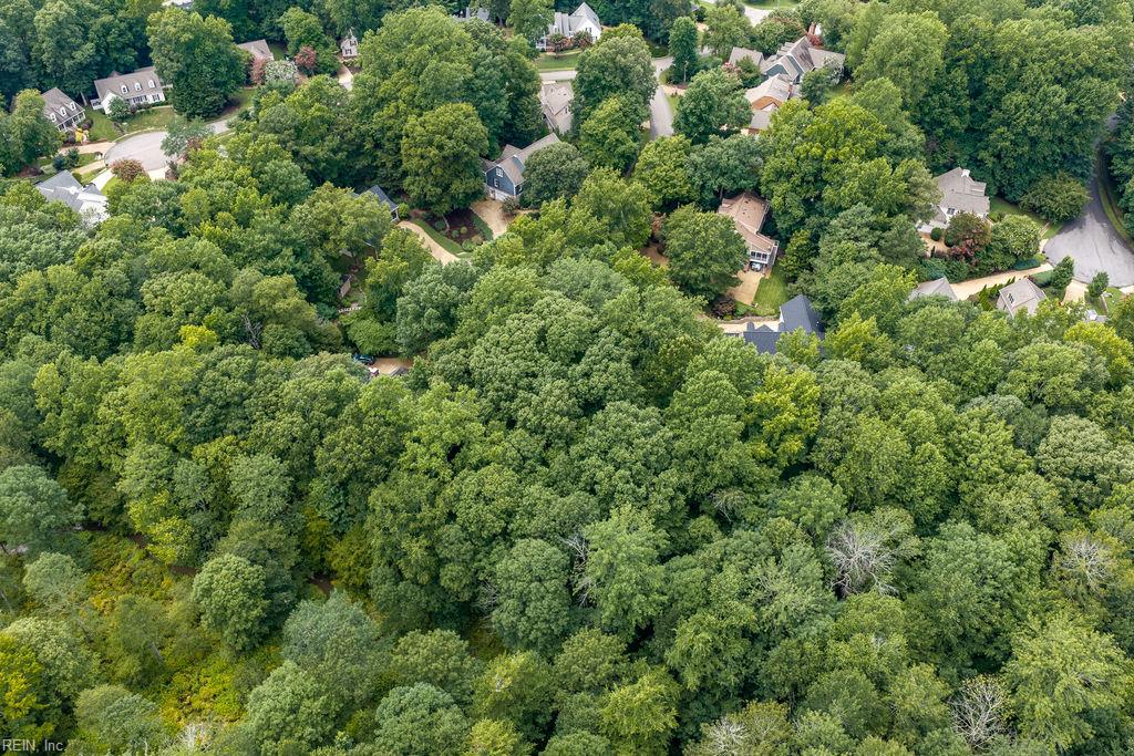 109 Aberdeen Property Photo 5