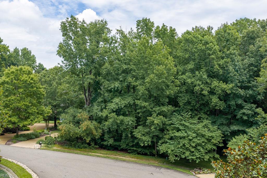 109 Aberdeen Property Photo 9