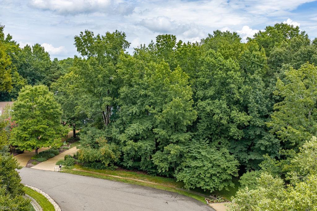 109 Aberdeen Property Photo 11