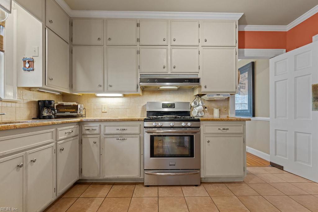 405 Meadow Ln Property Photo 16