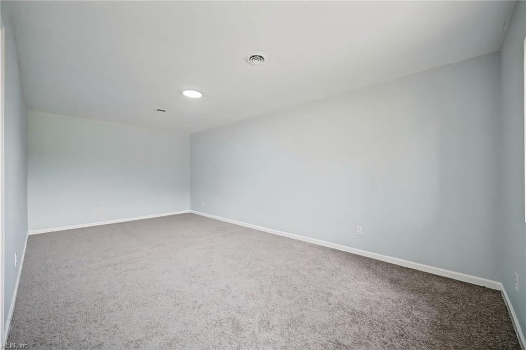 602 Stratford St Property Photo 12