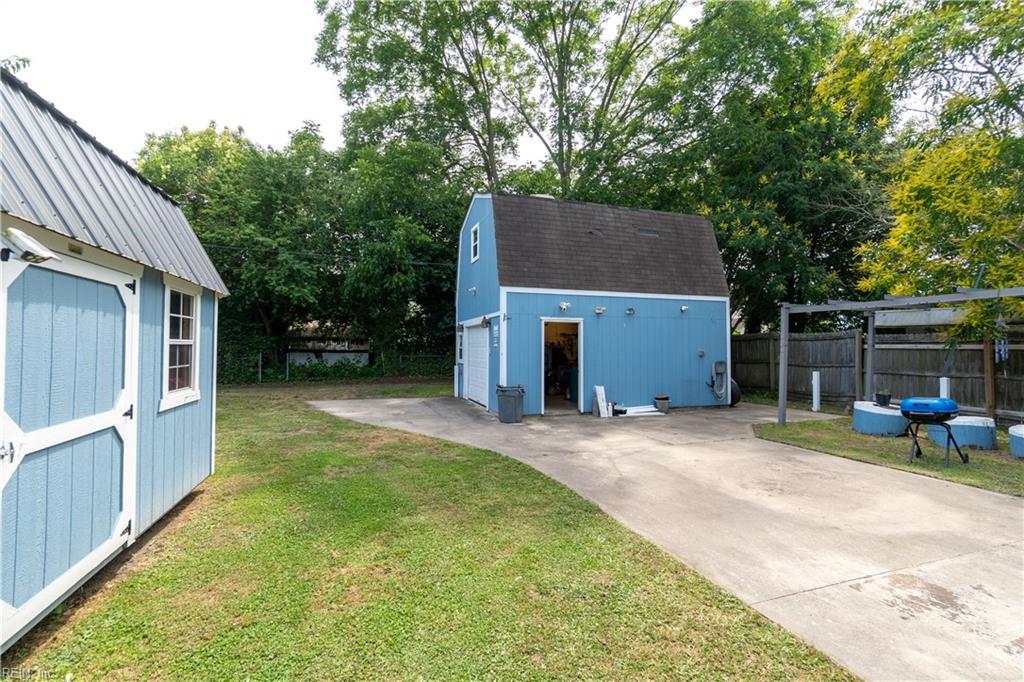 803 Maple St Property Photo 32