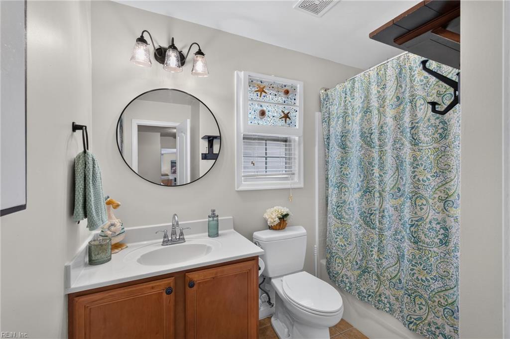 1032 Windward Ln Property Photo 26