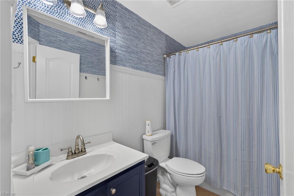 1032 Windward Ln Property Photo 35