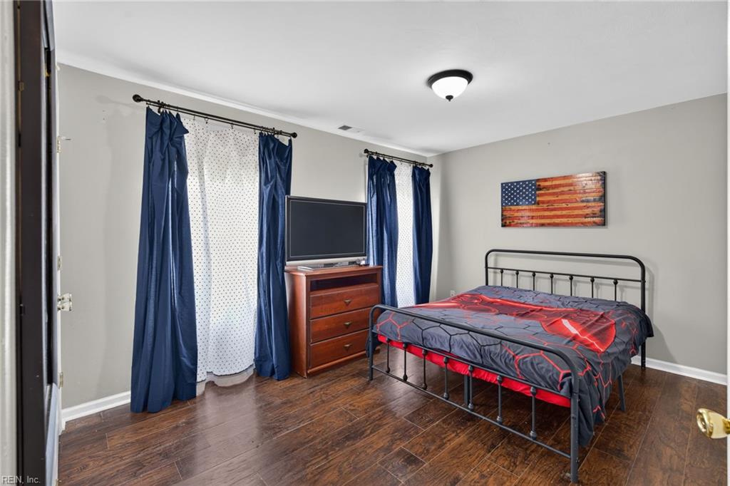 1032 Windward Ln Property Photo 37
