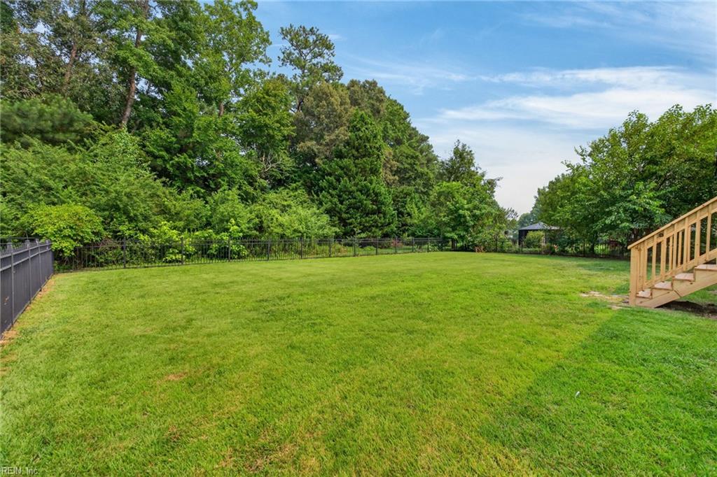 1032 Windward Ln Property Photo 43