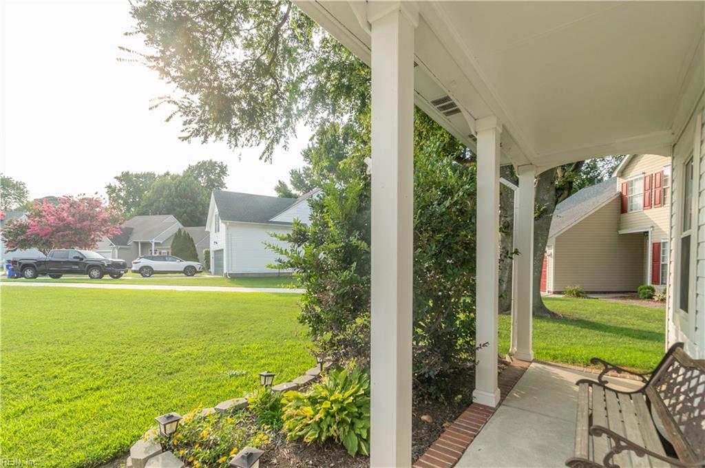 6406 Crosswinds Ct Property Photo 2