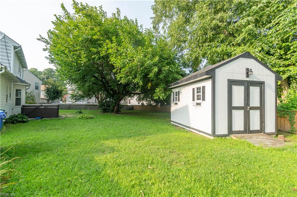 6406 Crosswinds Ct Property Photo 33