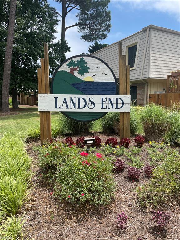 1024 Lands End WAY Property Photo 1