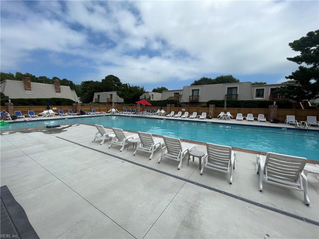 1024 Lands End Way Property Photo 13