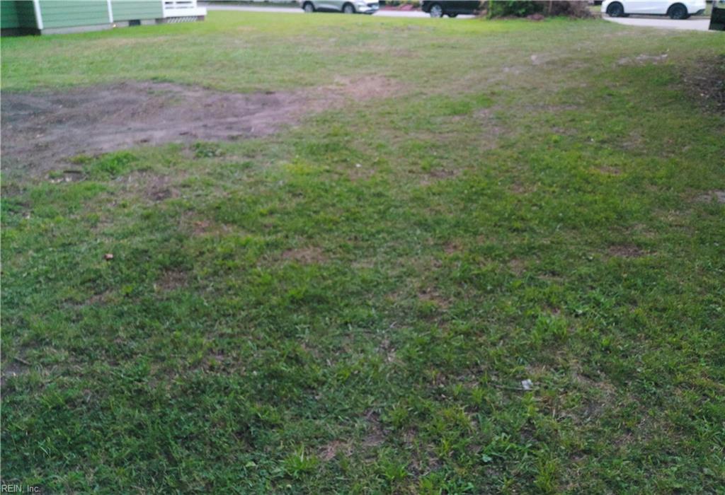 914 A Quash St Property Photo 1