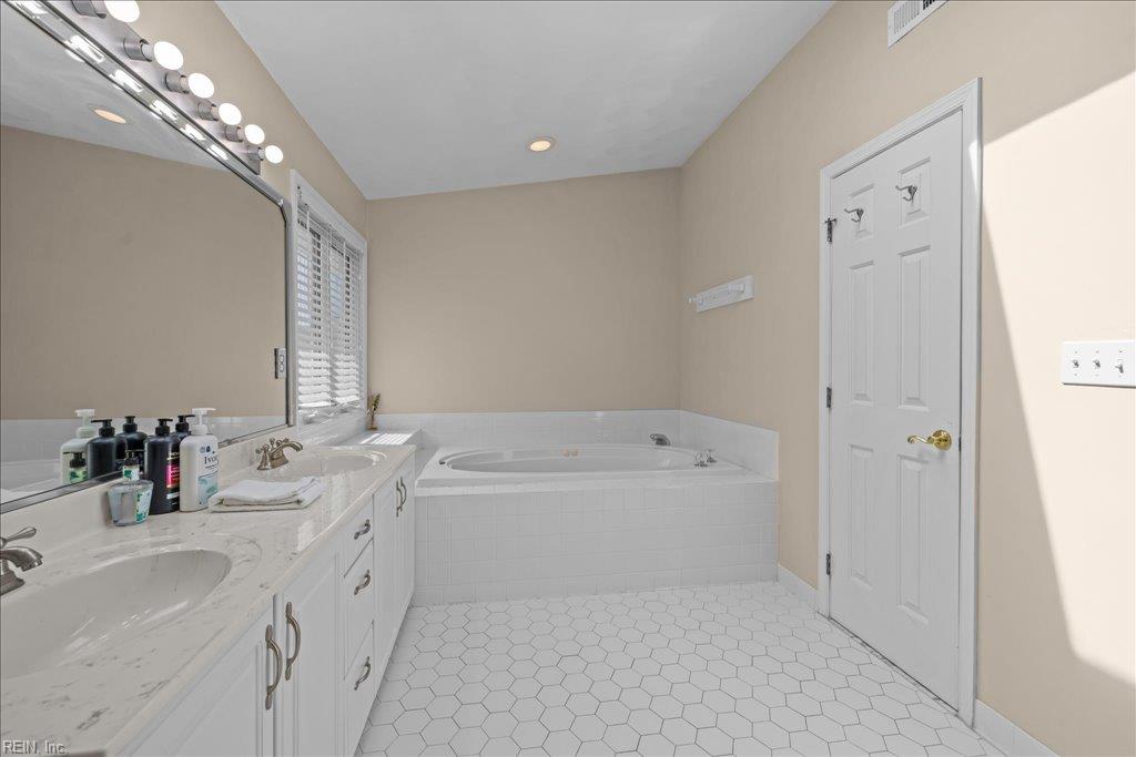 4504 Ocean View Ave Property Photo 40