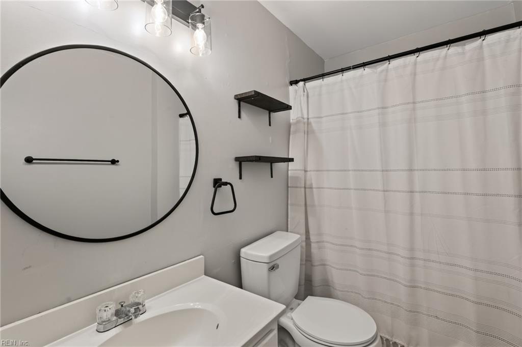 7018 Hunters Ct Property Photo 24