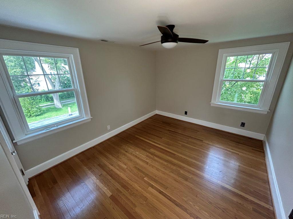 301 Grayson St Property Photo 32