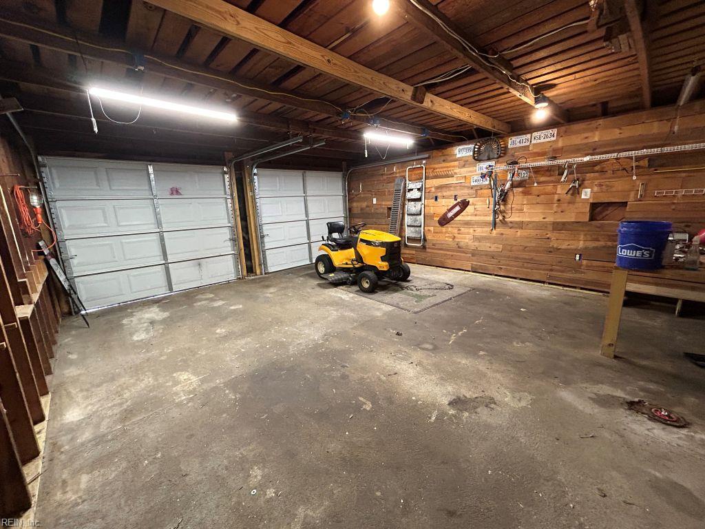 301 Grayson St Property Photo 47