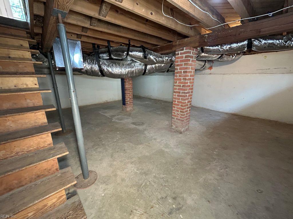 301 Grayson St Property Photo 49
