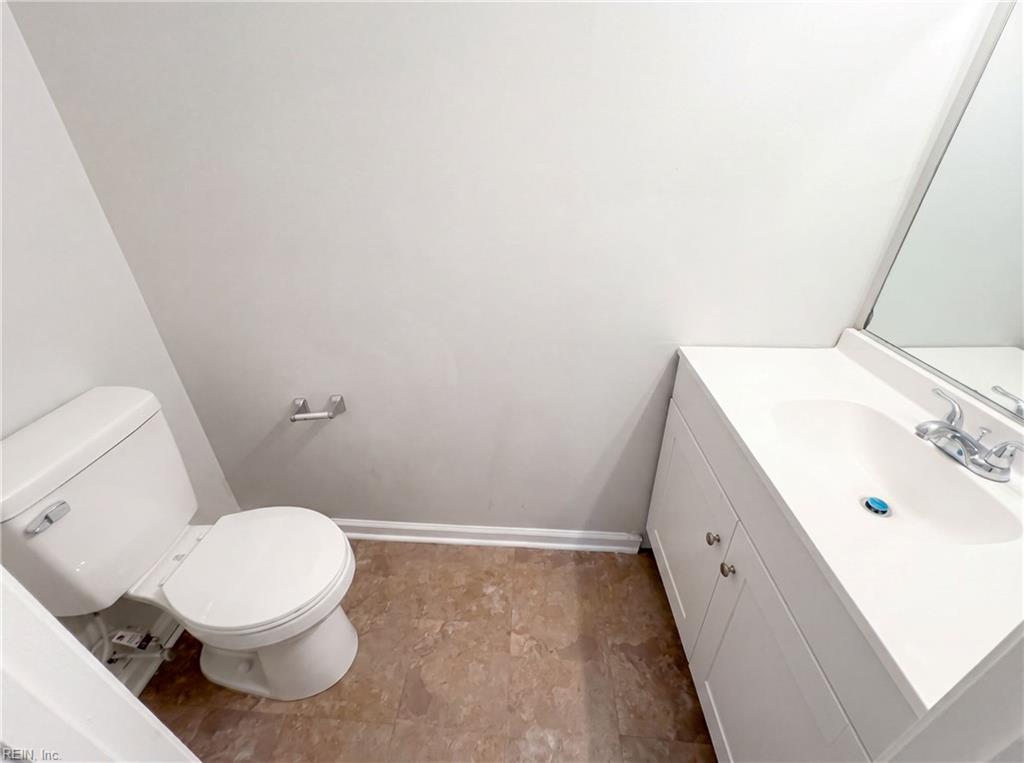 625 E Princess Anne Rd Property Photo 11