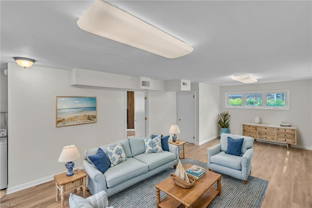 6 Downing Pl Property Photo 18