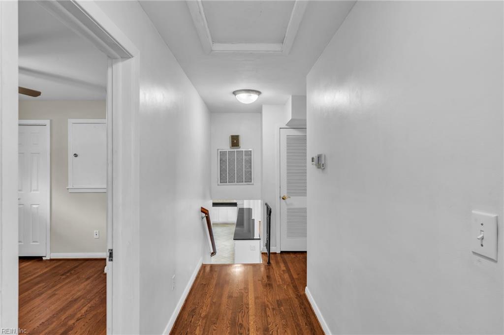 6 Downing Pl Property Photo 19