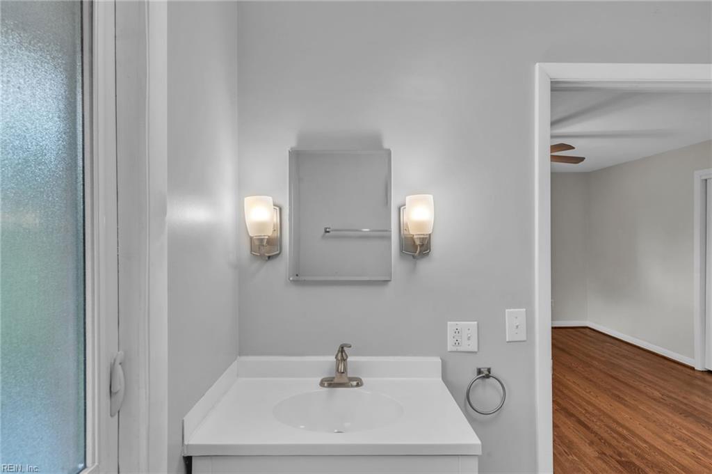 6 Downing Pl Property Photo 27